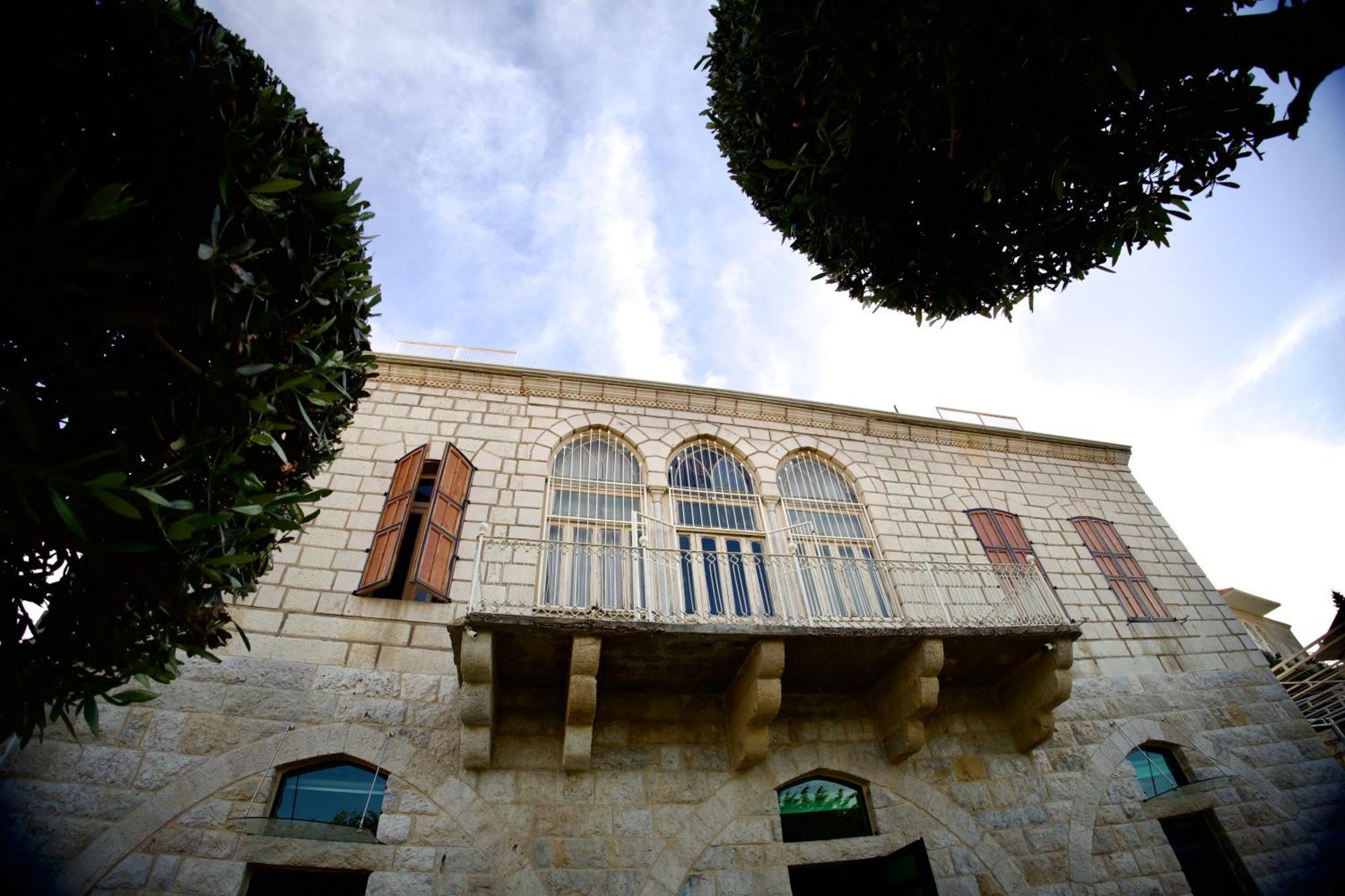 Stone Cellars Hotel Douma Екстериор снимка
