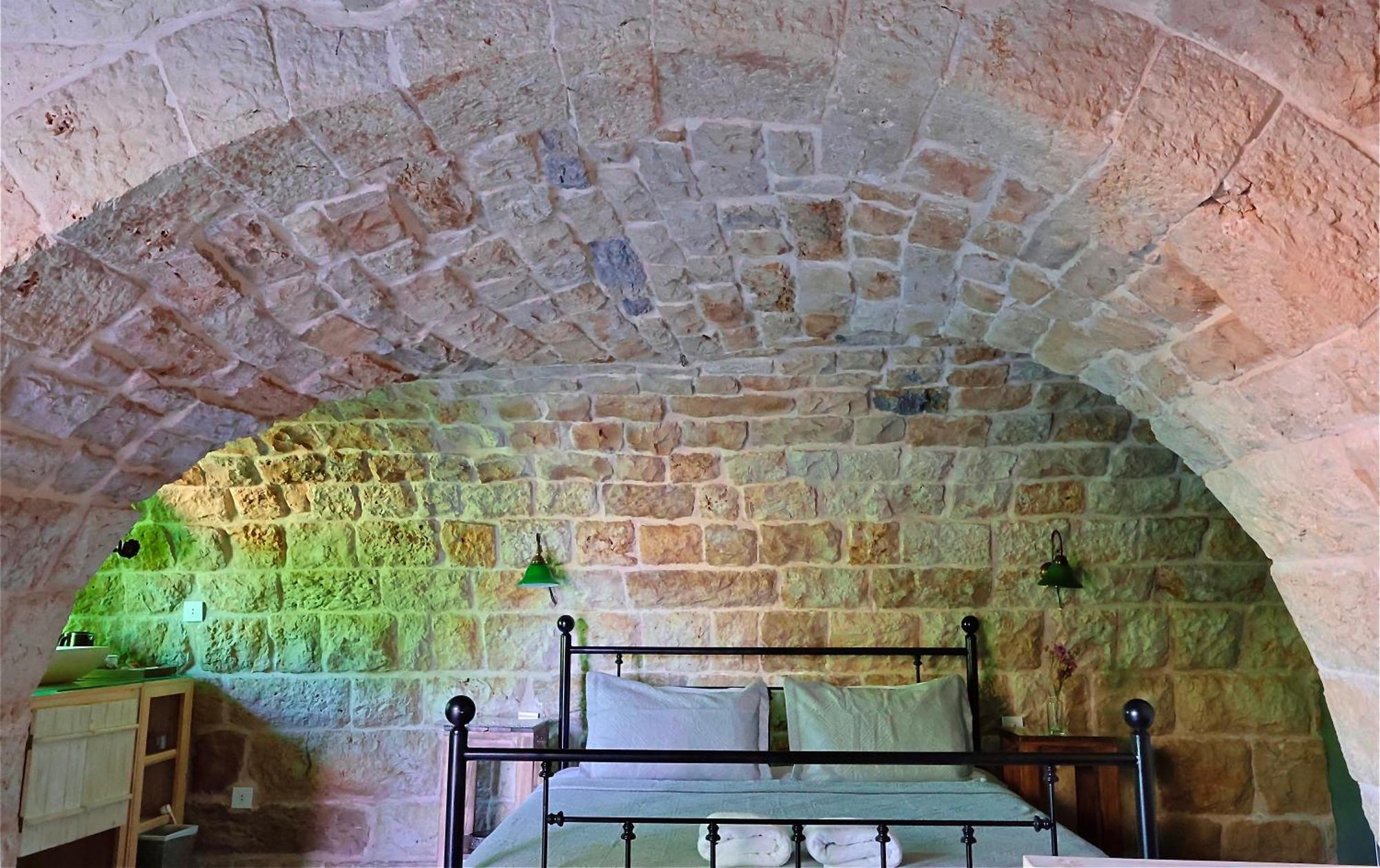 Stone Cellars Hotel Douma Екстериор снимка